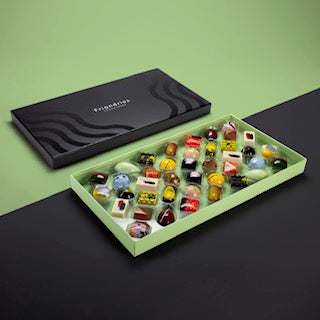 Luxe doos met 40 bonbons van Friandries